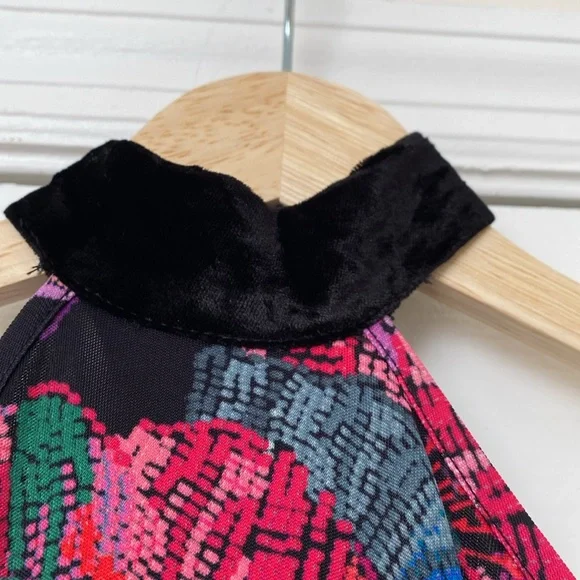 NWT FARM Rio Floral Velvet Neckline Halter Dress S Dark Romantic Whimsygoth - Picture 9 of 10